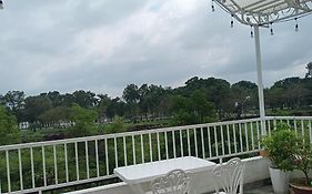 Huế Thơ Homestay